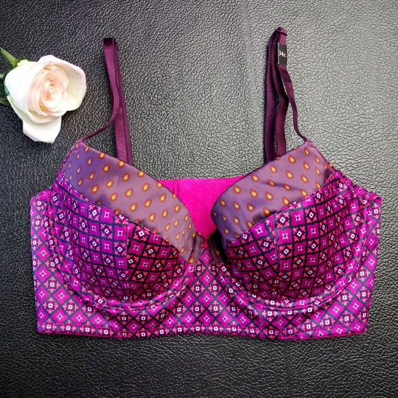 Victoria's Secret Other - Victoria's Secret Very Sexy Lined Demi Bra